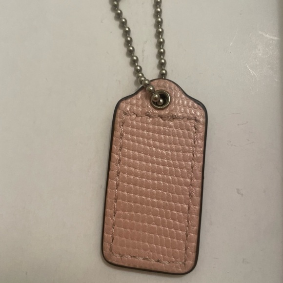 Coach Vintage Leather  Hang Tag 🏷️ Item #22 - Picture 5 of 6